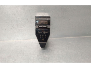 Дисплей    8391002200   Toyota Auris E180
