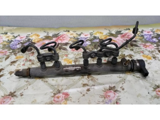 Vstřikovací lišta 2381033021, 0445214132   Toyota Corolla E120 E130  pro naftový motor 1.4  