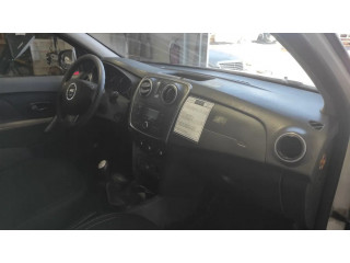 Ручка стеклоочистителей 8201168008, E1109568   Dacia Logan Pick-Up