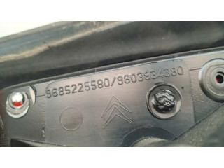 Задний фонарь  9803934380, 9685225580    Citroen C3 Pluriel   