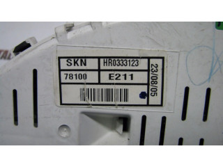 Přístrojová deska  Honda CR-V 2005 HR0333123  