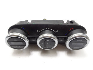 Блок управления климат-контролем 156099234, 0561481791   Alfa Romeo Giulietta