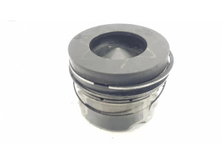 Поршень  11258519401  BMW 2 F46 для дизельного двигателя 2.0