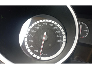 Přístrojová deska  Alfa Romeo Giulietta 2012 50516478, 068084  