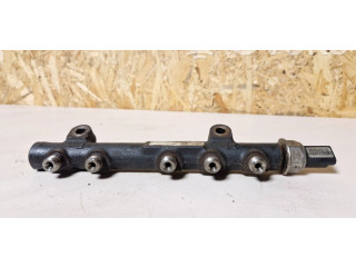 Vstřikovací lišta 9685297580, 1691115   Volvo V70    D4162T 