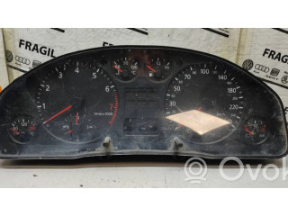 Панель приборов 4B0919860F, 008A02820   Audi A6 Allroad C5       