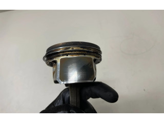  Поршень с шатуном  02606LJ1, WU3  Audi A3 S3 8V  