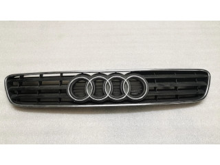 Верхняя решётка Audi A3 S3 8L 1996-2003 года 8L0807683      