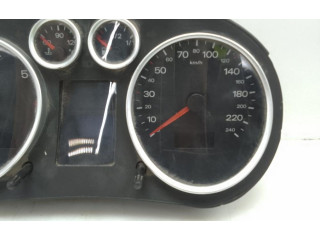 Přístrojová deska  Audi A3 S3 8P 2003 8z0920900n  