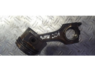 Píst    BMW 3 E36  pro benzínový motor 2.0  