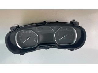 Přístrojová deska  Citroen Jumpy 2018 9831169080  