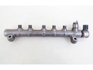 Vstřikovací lišta 31303612   Volvo S60    D 4204 T14 