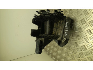 Блок предохранителей  68251775AA   Jeep Grand Cherokee    