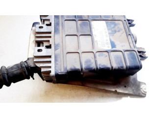Řídící jednotka 028906021C, 0281001170   Volkswagen PASSAT B4 1994