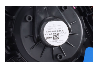Вентилятор печки    5WB819021A   Volkswagen Touran II