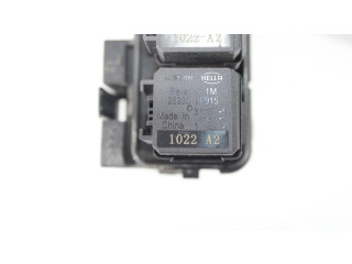 Pojistková skříňka Řídící jednotka BSM 64200049   Nissan Qashqai 2011