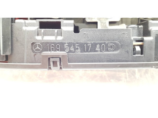   Pojistková skříňka 1695451740   Mercedes-Benz  W169 2007