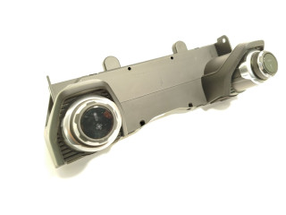 Блок управления климат-контролем 8890669966   Lynk & co 01