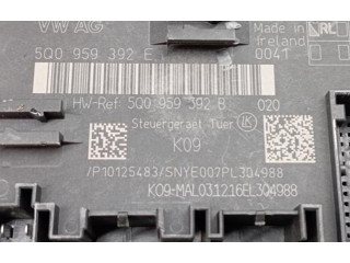 Поршень Блок управления дверью CZEA 5Q0959392  Audi Q2 -  