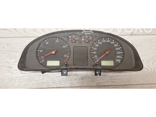 Панель приборов 110008960045   Volkswagen PASSAT B5.5       