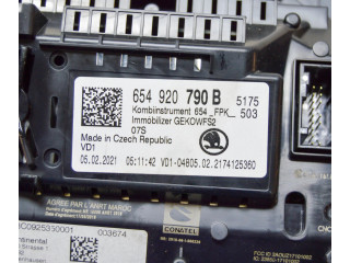 Přístrojová deska  Skoda Kamiq 2021 654920790B, A3C0925350001  