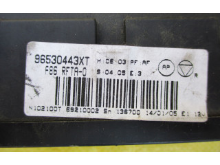 Блок управления климат-контролем 96530443XT   Citroen C2