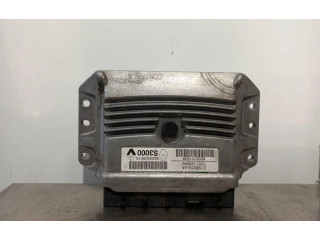 Блок управления двигателем ECU    8200509516   Renault Megane II