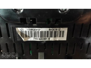 Přístrojová deska  Volkswagen Transporter - Caravelle T5 2009 7H0920851S  