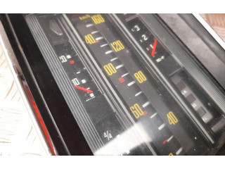 Панель приборов KR1250, 8567   Mercedes-Benz 190 230 W110 W111       