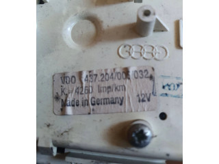 Přístrojová deska  Audi 80 90 B3 1991 437204005032, 893919067  