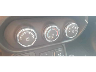 Блок управления климат-контролем 7356577920   Jeep Renegade