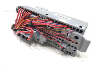 Блок предохранителей  9350313   BMW 5 G30 G31    