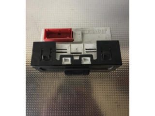 Дисплей    8200107839, FICHAVERMELHA   Renault Megane II