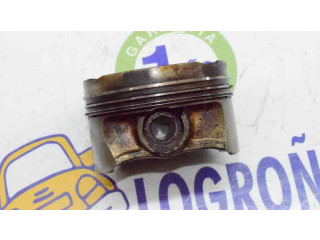 Píst 11251703456   BMW 5 E39   2.5  