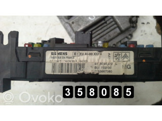 Блок управления двигателя 0281011861   Citroen C3