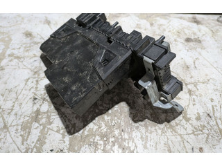   Pojistková skříňka 2045451869   Mercedes-Benz C W204 2009
