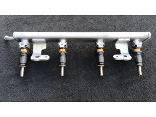Vstřikovač 166008992R, 175200112R   Dacia Duster  pro benzínový motor 1.6  