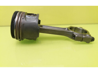 Píst 7701475074   Citroen Xantia     