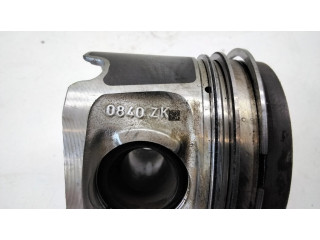 Píst 0840ZK   BMW 3 E90 E91  pro naftový motor 2.0  