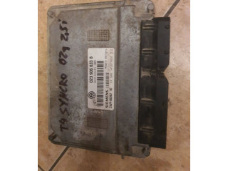 Блок управления двигателя 023906033B, 5WP4008210   Volkswagen Transporter - Caravelle T4