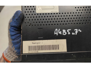 Радио/ проигрыватель CD/DVD / навигация    Audi  A4 S4 B5 8D  1994 - 1999 года