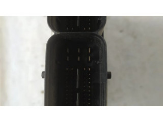 Řídící jednotka 03G906016G, 0281011364   Audi A3 S3 8P 2008