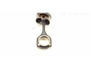  Поршень M 272.967 2730300620, 2730300820  Mercedes-Benz R W251  
