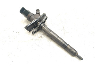 Форсунка 0445110114, 057130276H    Audi A8 S8 D2 4D   