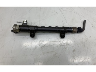 Топливная рампа 238100R041, 238100R041   Toyota RAV 4 (XA40)   для двигателя 2AD-FHV