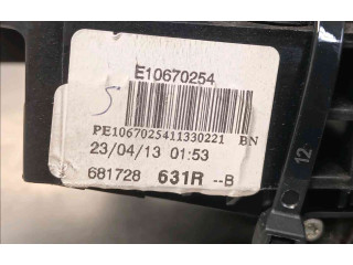 Подрулевой шлейф SRS 255672302R   Dacia Logan II