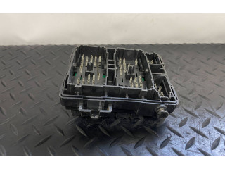   Pojistková skříňka 15093837, 178605   Chevrolet Suburban 2008