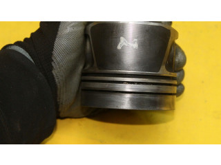 Píst    Audi A8 S8 D4 4H     