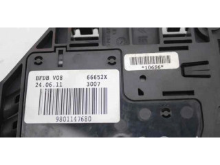 Блок предохранителей 9801147680   Citroen C3    