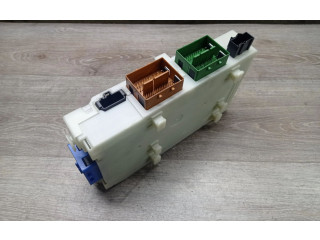   Pojistková skříňka 6G9T14C256GG, 30786820   Volvo S80 2007